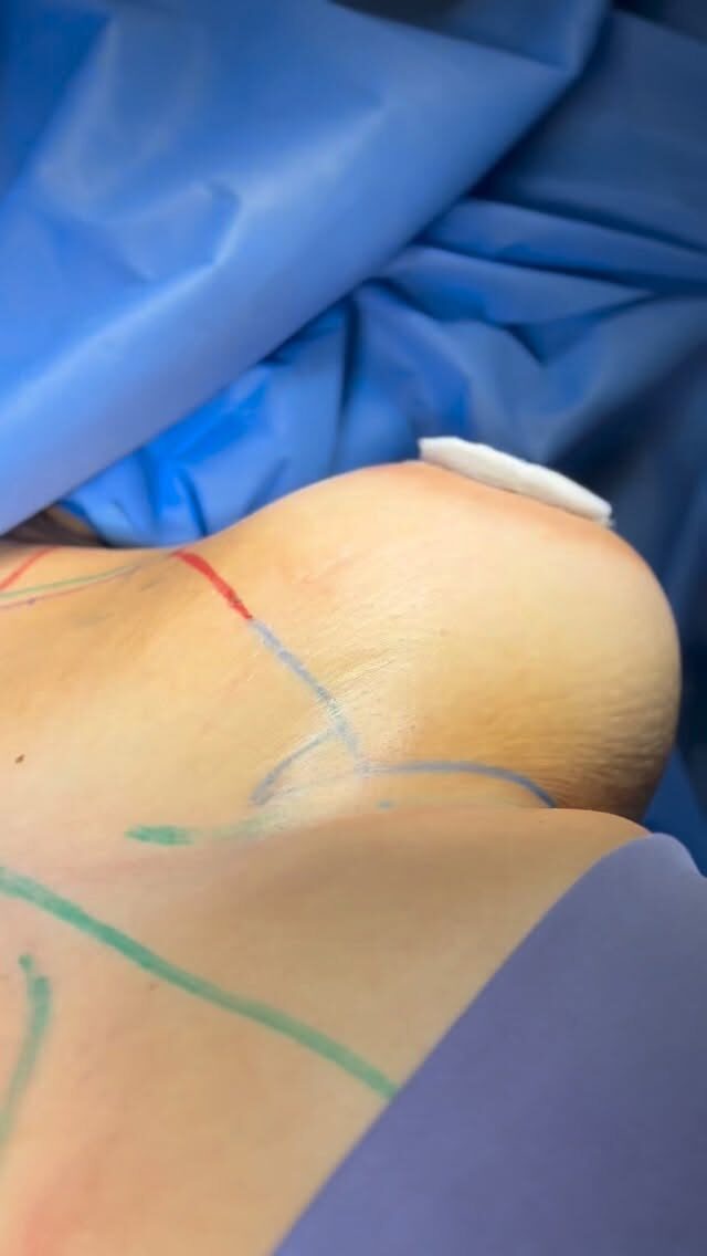 Instagram post from dr.leandrodeaquino. This post is in position 7.