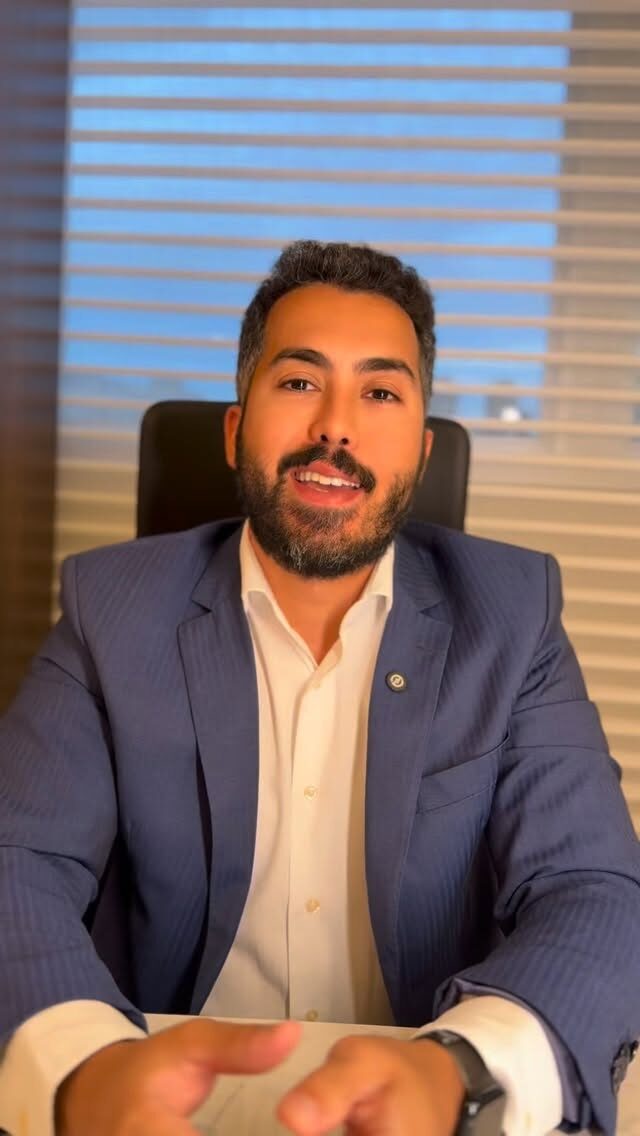 Instagram post from dr.leandrodeaquino. This post is in position 6.